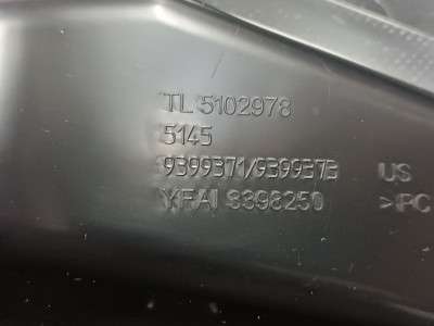 Б/в Накладка декоративная на торпедо BMW X5 G05