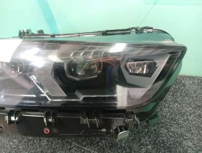 Б/у Фара передня права BMW X5 G05