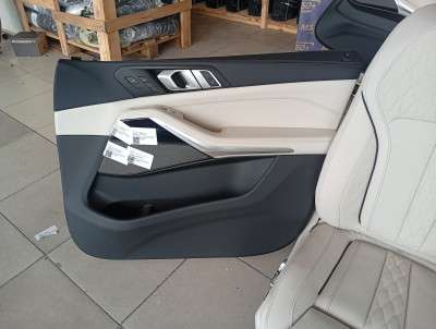 Б/в Салон (сидения) комплект BMW X7 G07