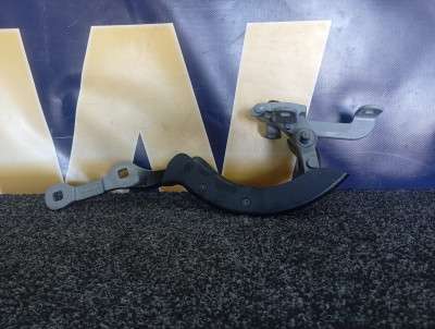Б/в Петля крышки (двери) багажника BMW XM G09
