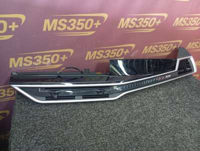 Б/в Дефлектор обдува салона центральный BMW X5 G05