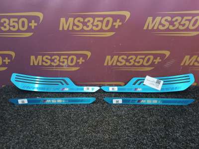 Б/у Накладка декоративна на поріг комплект BMW X7 G07