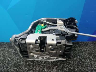 Б/у Замок дверей задньої лівої BMW X7 G07