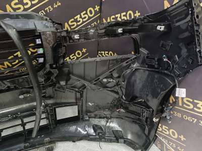 Б/в Бампер передний BMW XM G09