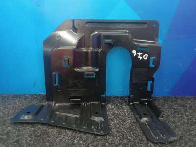 Б/у Кожух кермової колонки BMW X7 G07 - 2