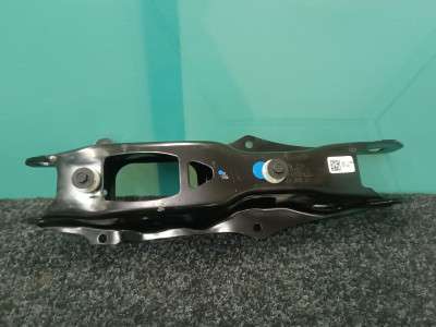 Б/в Рычаг контроля развала BMW XM G09