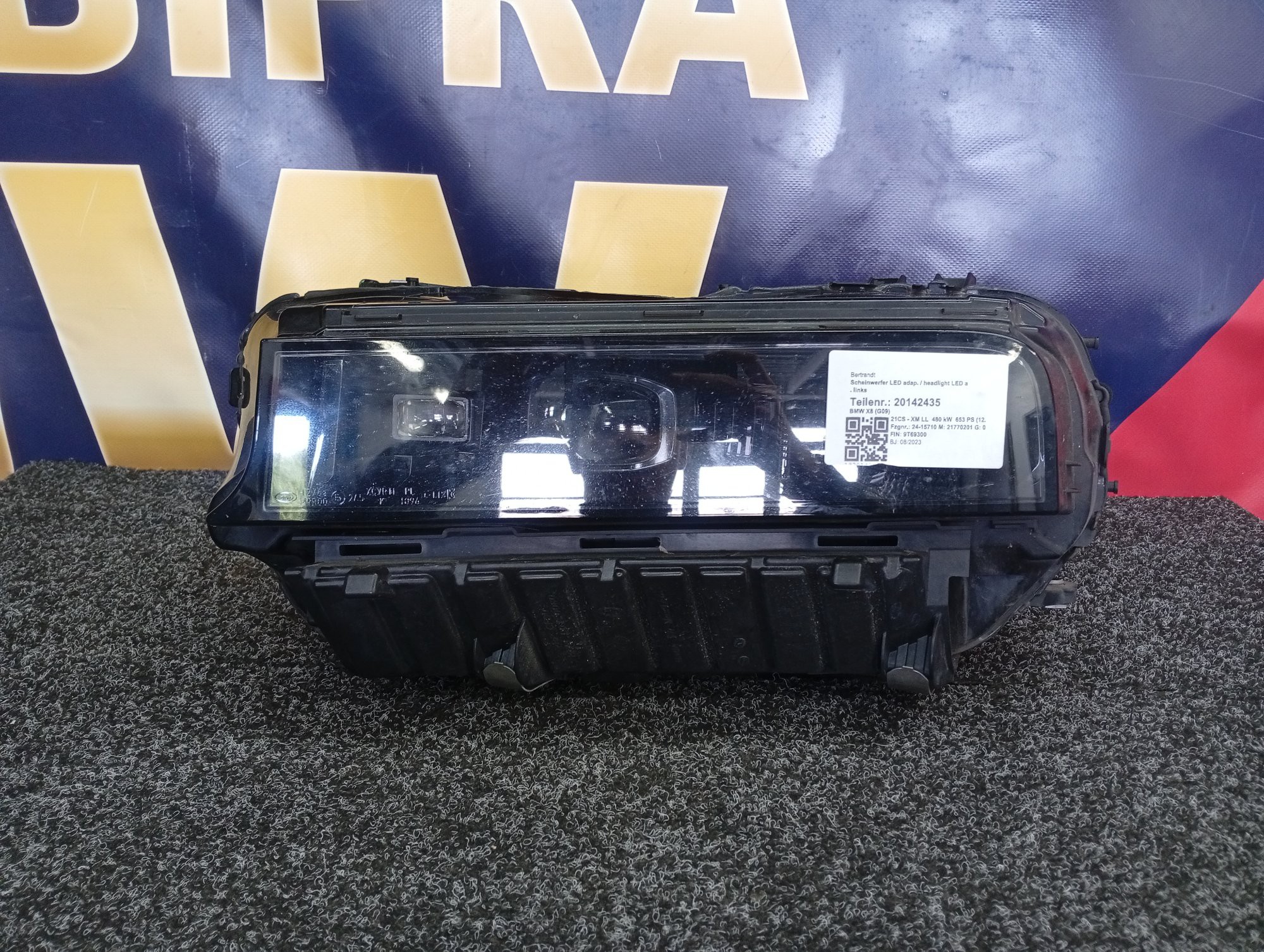 Б/у Фара передня ліва BMW XM G09 - 1
