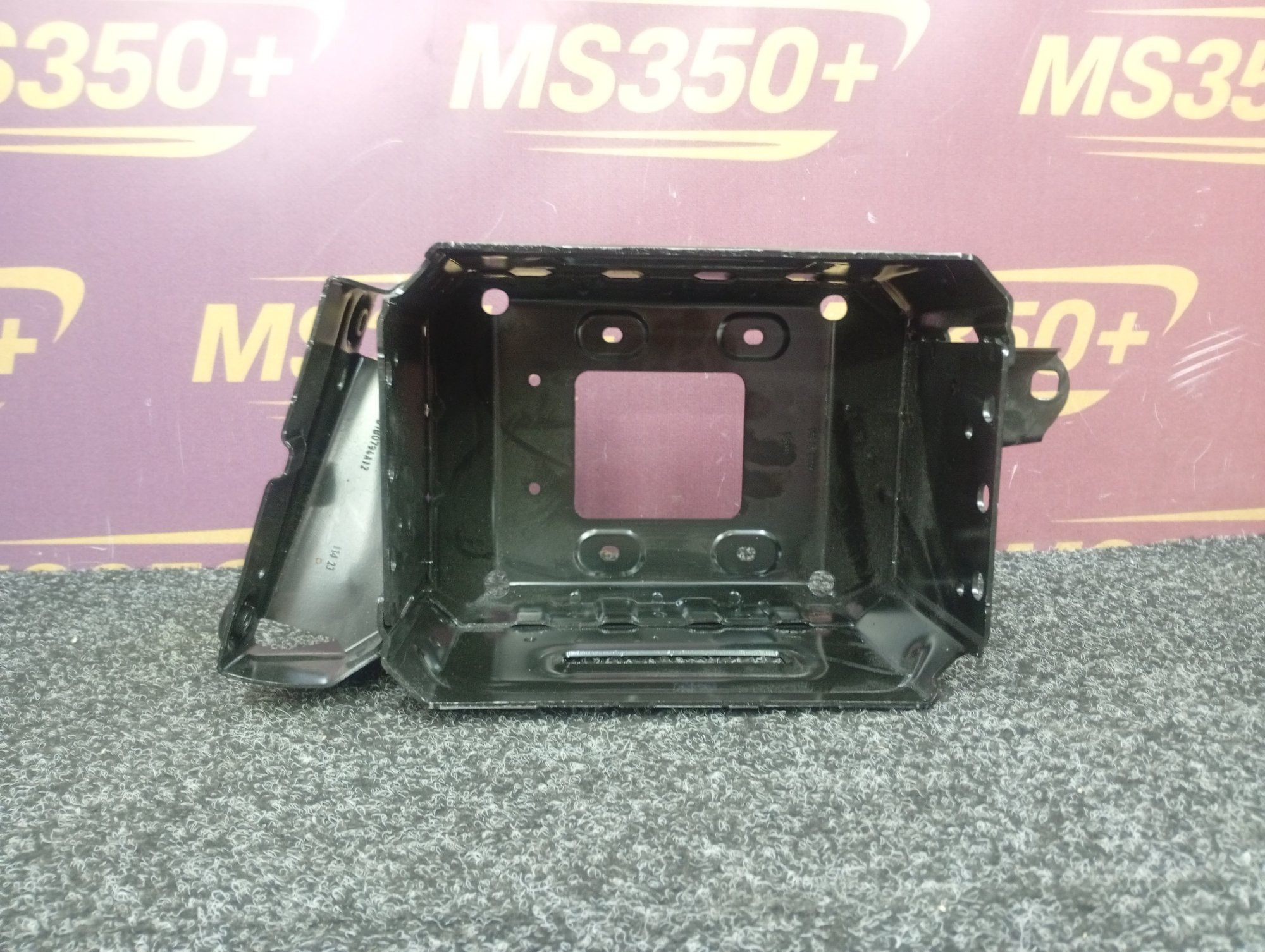 Б/в Крепление BMW X5 G05 - 1